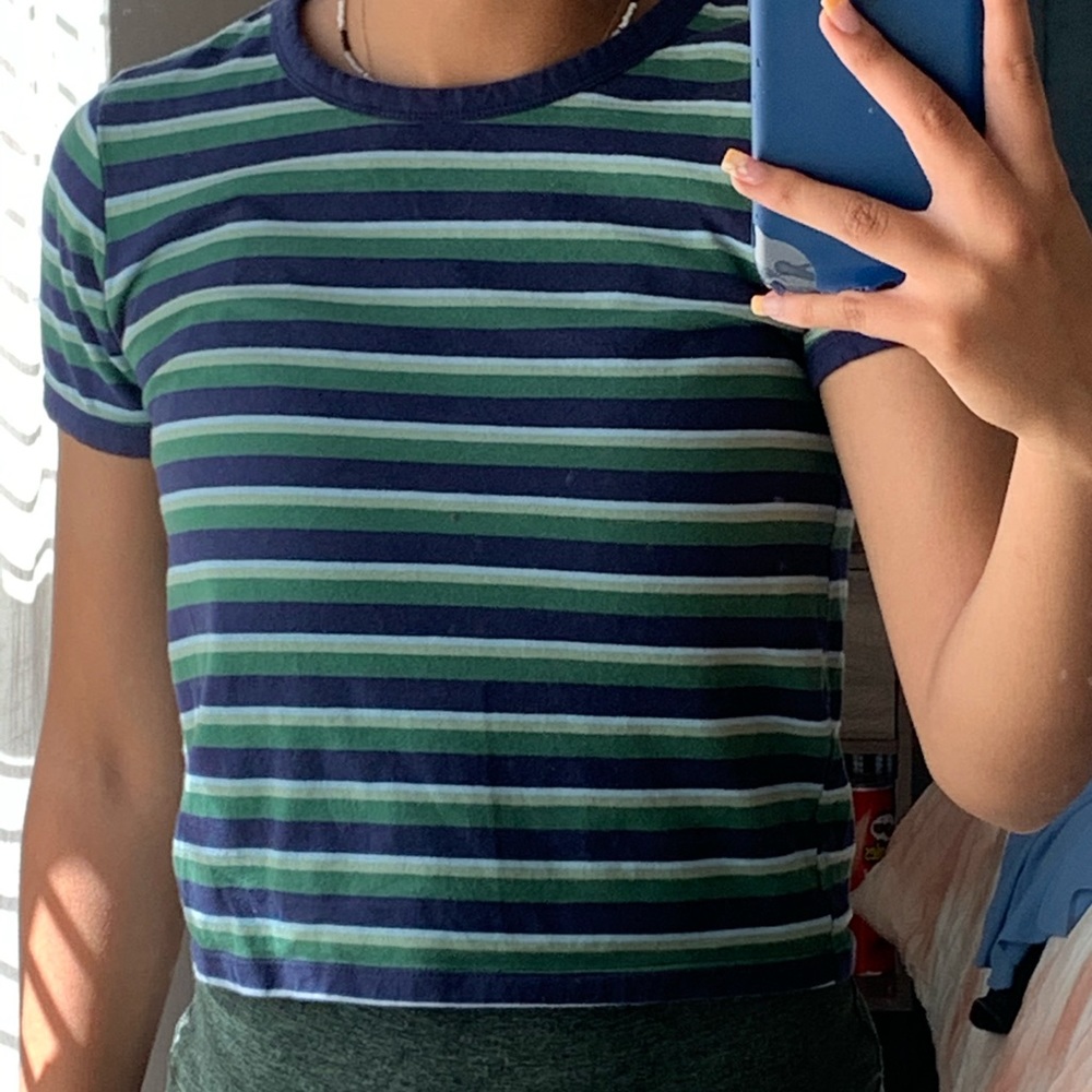 Crop top - Picture 3 of 3